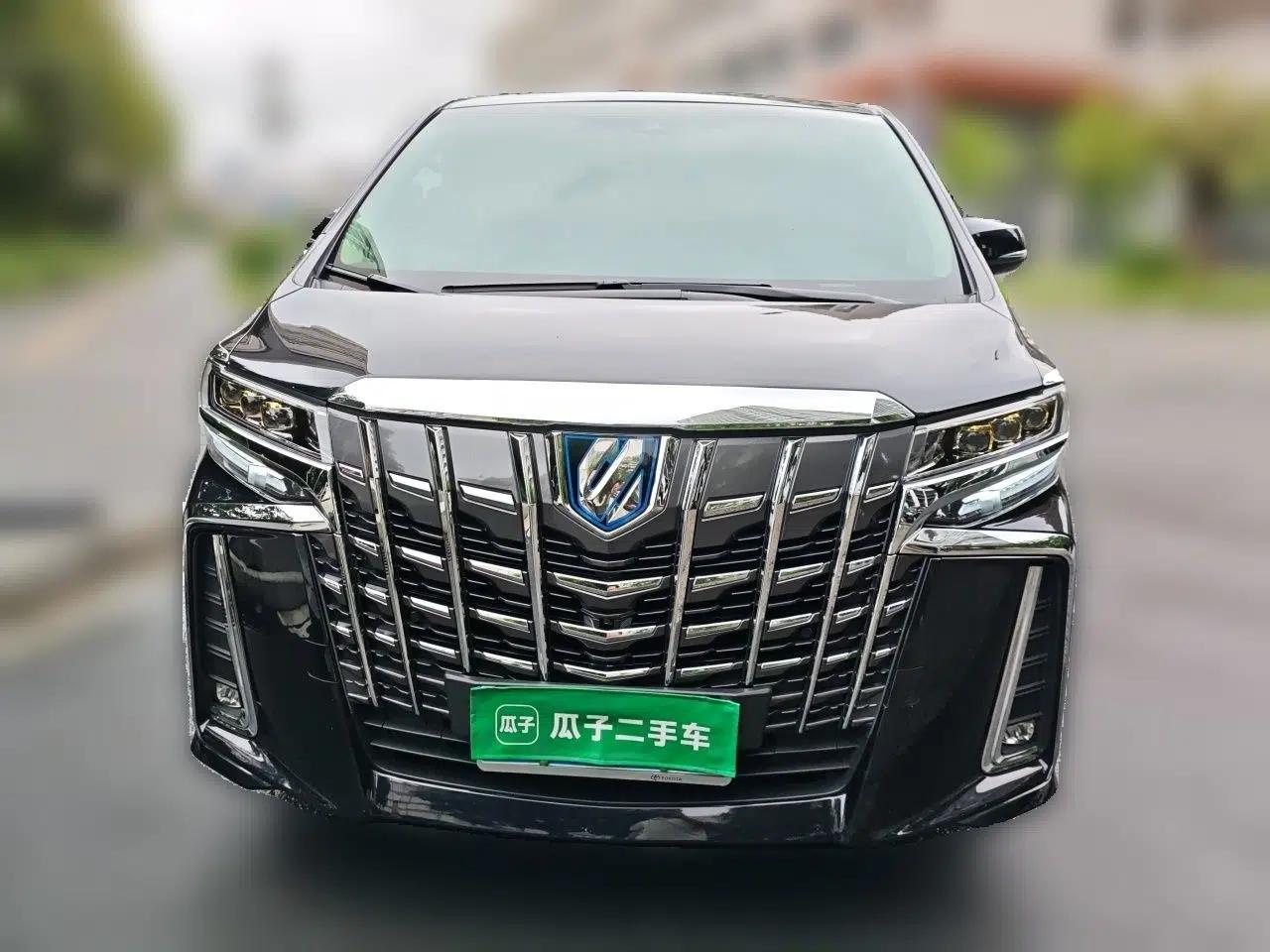 Toyota Vellfire 2021 Crown Dual-Engine 2.5L HV Supreme Edition — миниатюра 2