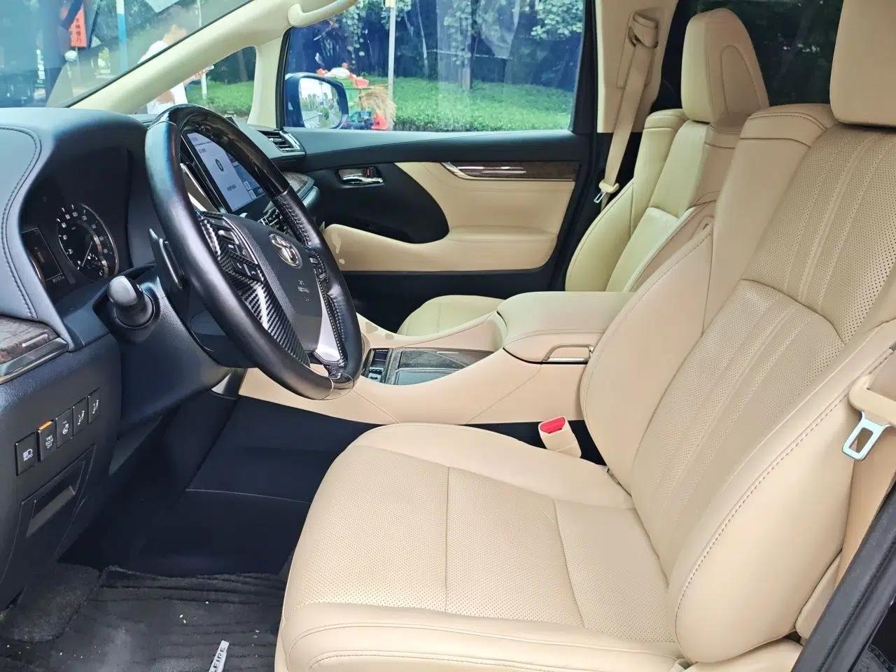 Toyota Vellfire 2021 Crown Dual-Engine 2.5L HV Supreme Edition — миниатюра 15