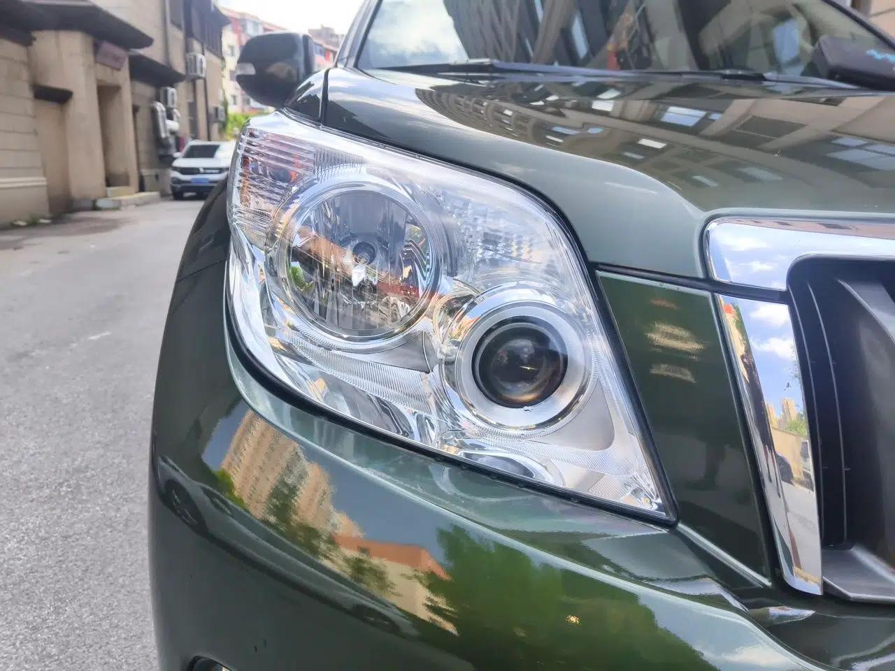 Toyota Prado 2010 2.7L Automatic Standard Edition — миниатюра 7