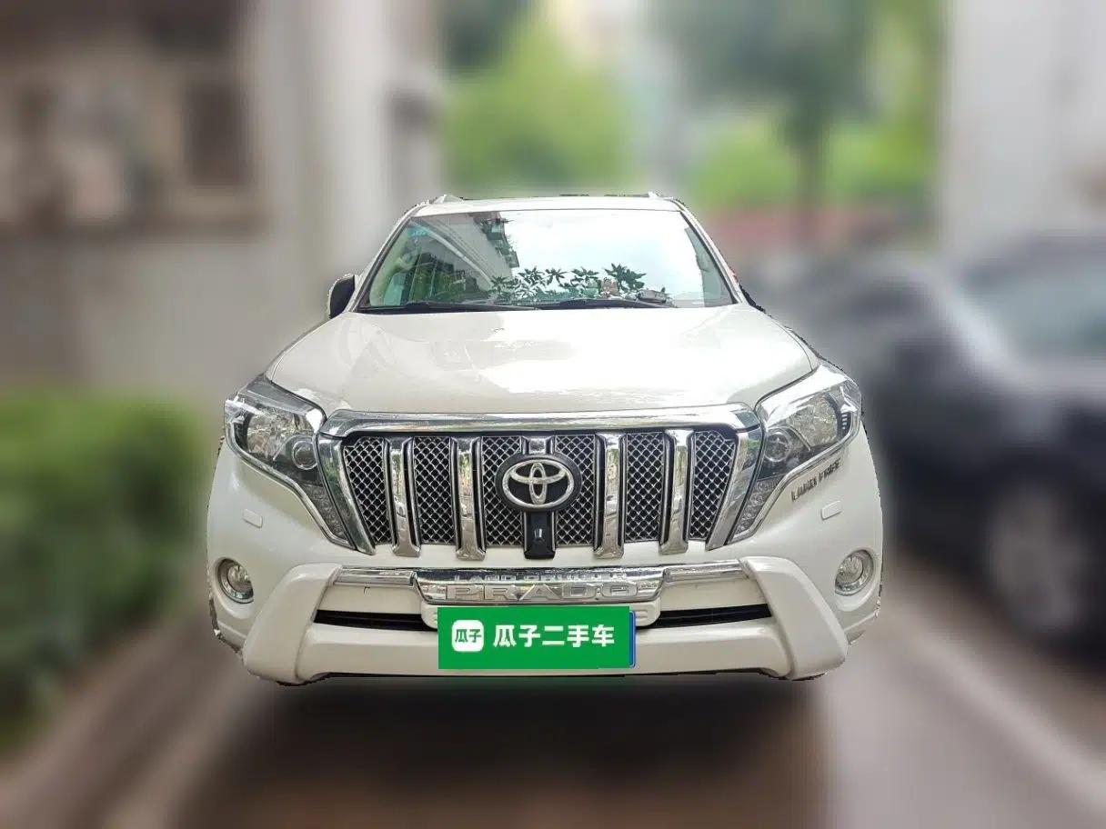 Toyota Prado 2015, 2.7L gasoline, 7-seater parallel import (9 airbags with refrigerator) — миниатюра 2