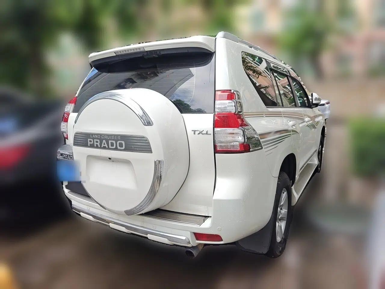 Toyota Prado 2015, 2.7L gasoline, 7-seater parallel import (9 airbags with refrigerator) — миниатюра 6