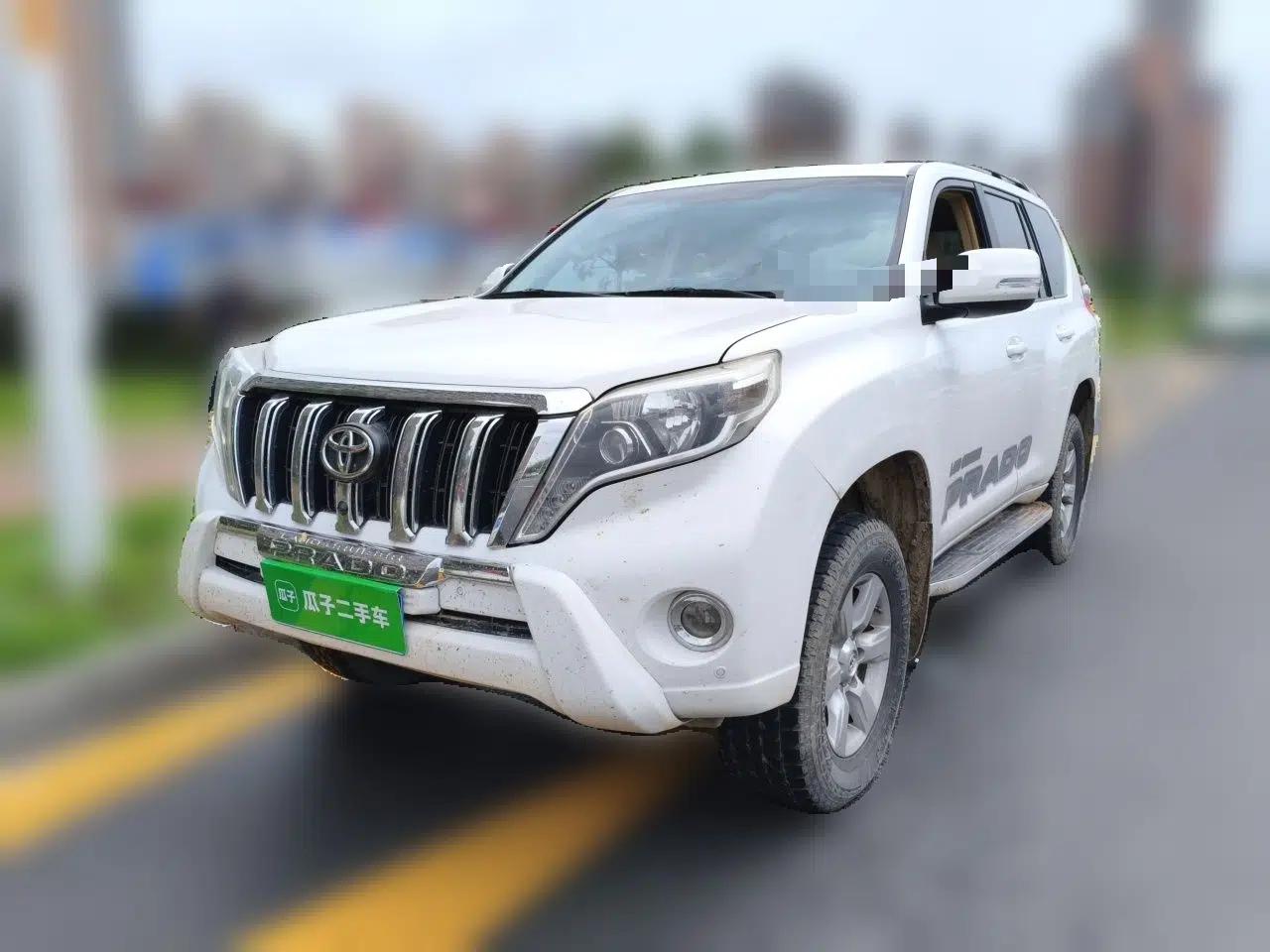 Toyota Prado 2014 4.0L Automatic TX-L — миниатюра 1
