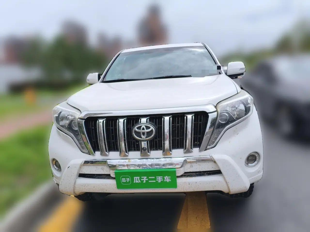 Toyota Prado 2014 4.0L Automatic TX-L — миниатюра 2
