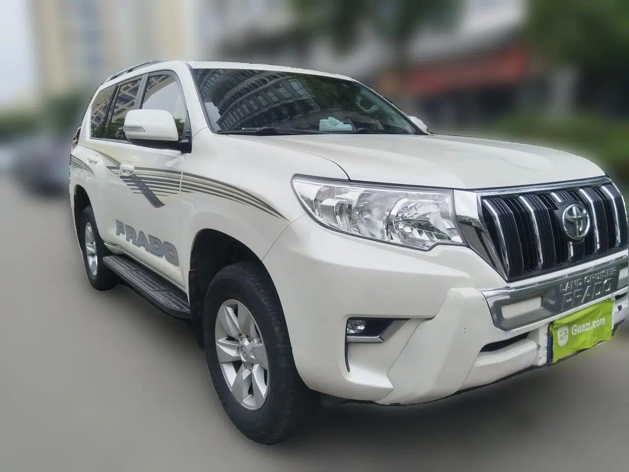Toyota Prado 2018 2.7L Parallel Import — миниатюра 3