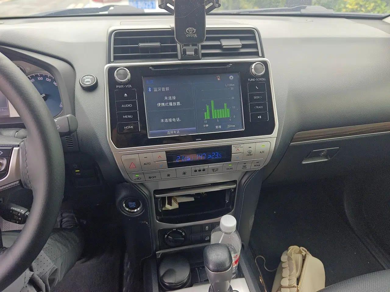 Toyota Prado 2018 3.5L Automatic TX-L with Rear-Mounted Spare Tire — миниатюра 13