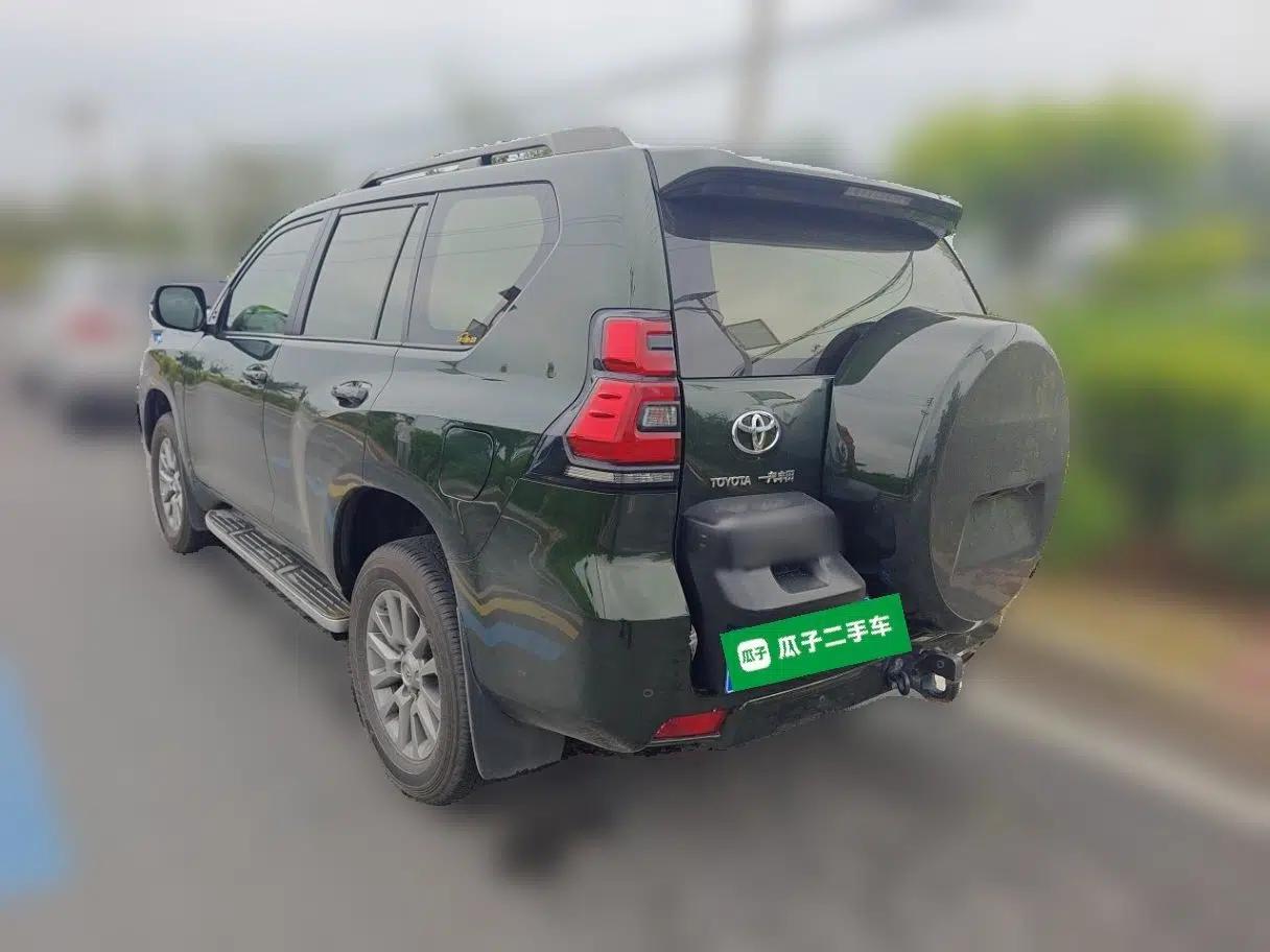 Toyota Prado 2018 3.5L Automatic TX-L with Rear-Mounted Spare Tire — миниатюра 4