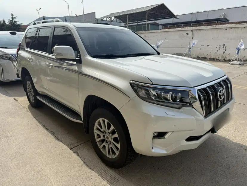 Toyota Prado 2018 3.5L Automatic TX-L with Rear-Mounted Spare Tire — миниатюра 3