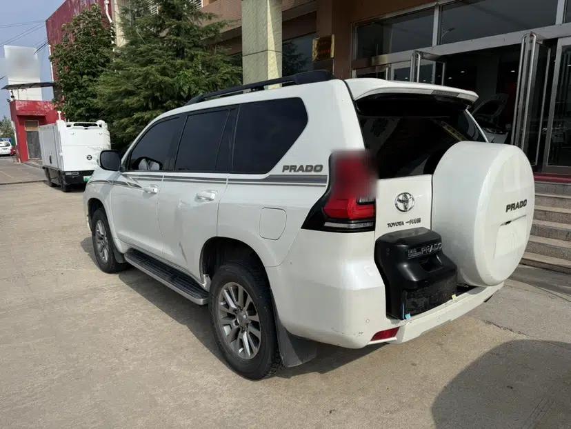 Toyota Prado 2018 3.5L Automatic TX-L with Rear-Mounted Spare Tire — миниатюра 5