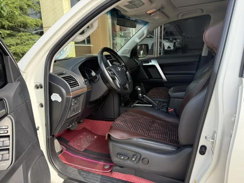 Toyota Prado 2018 3.5L Automatic TX-L with Rear-Mounted Spare Tire — миниатюра 9
