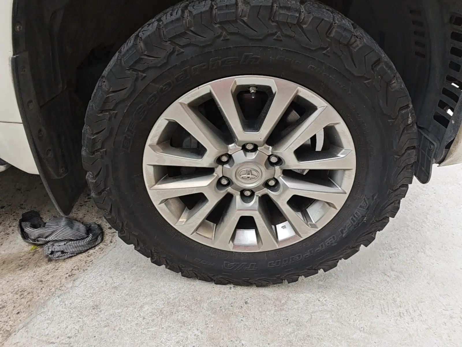 Toyota Prado 2018 Model 3.5L Automatic TX-L — миниатюра 8