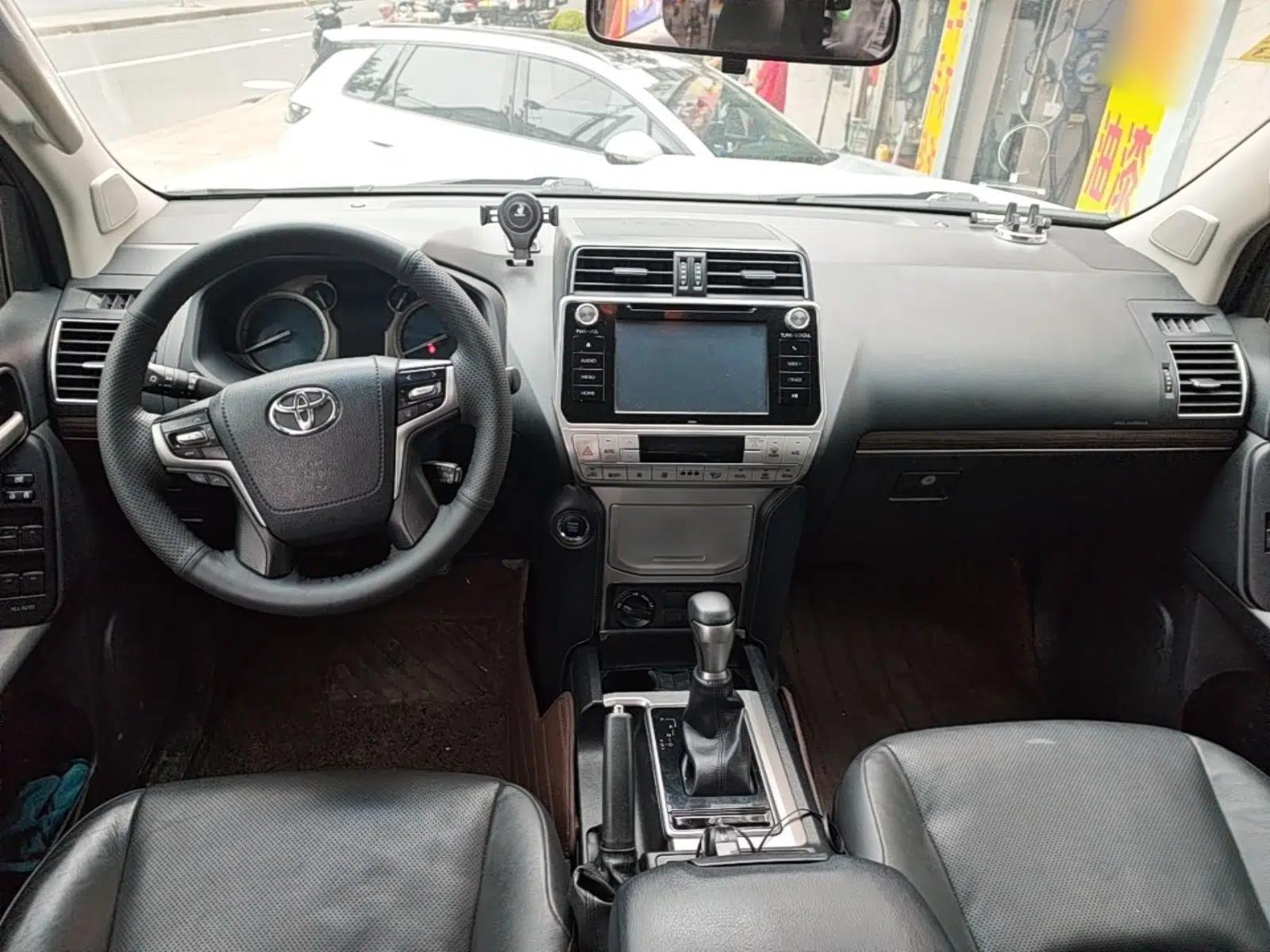 Toyota Prado 2018 Model 3.5L Automatic TX-L — миниатюра 9