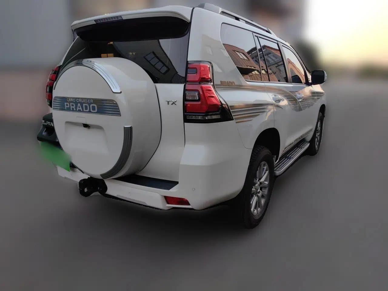 Toyota Prado 2019 3.5L Automatic TX-L Deluxe Edition with Rear-Mounted Spare Tire — миниатюра 6