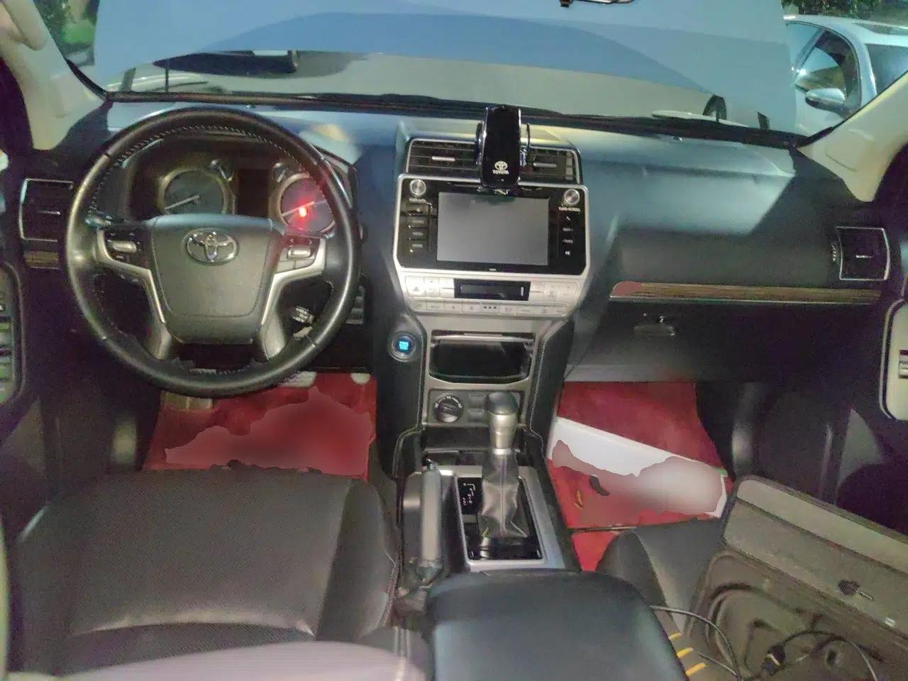 Toyota Prado 2019 3.5L Automatic TX-L Deluxe Edition with Rear-Mounted Spare Tire — миниатюра 9