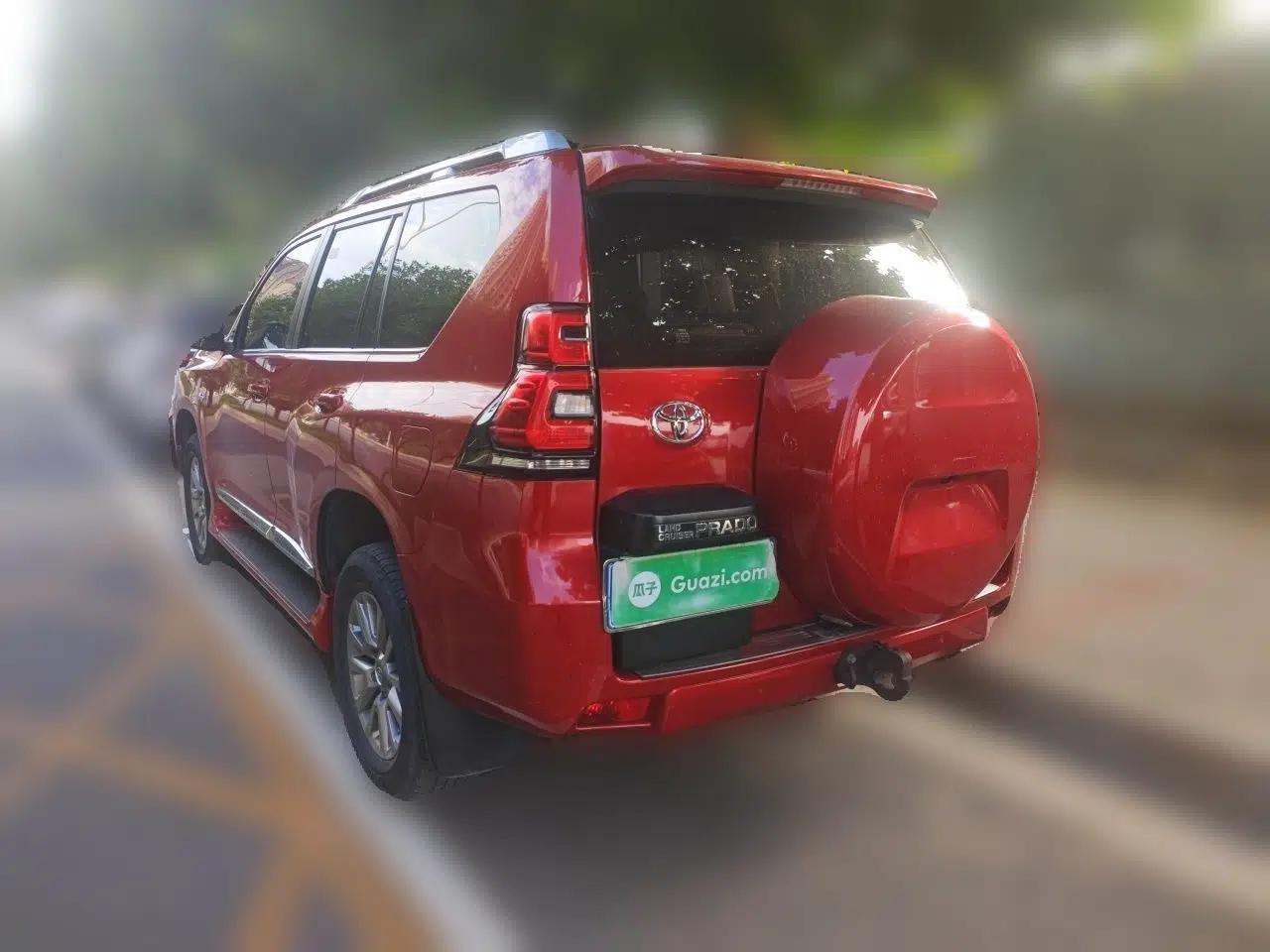 Toyota Prado Toyota Prado 2018 Automatic 4.0 Petrol 7‑Seater with Sunroof (Parallel Import) — миниатюра 4