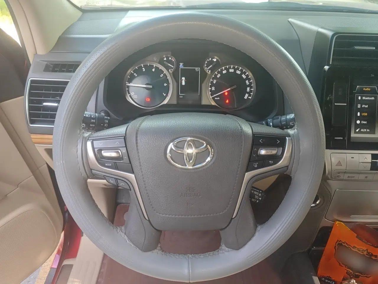 Toyota Prado Toyota Prado 2018 Automatic 4.0 Petrol 7‑Seater with Sunroof (Parallel Import) — миниатюра 10