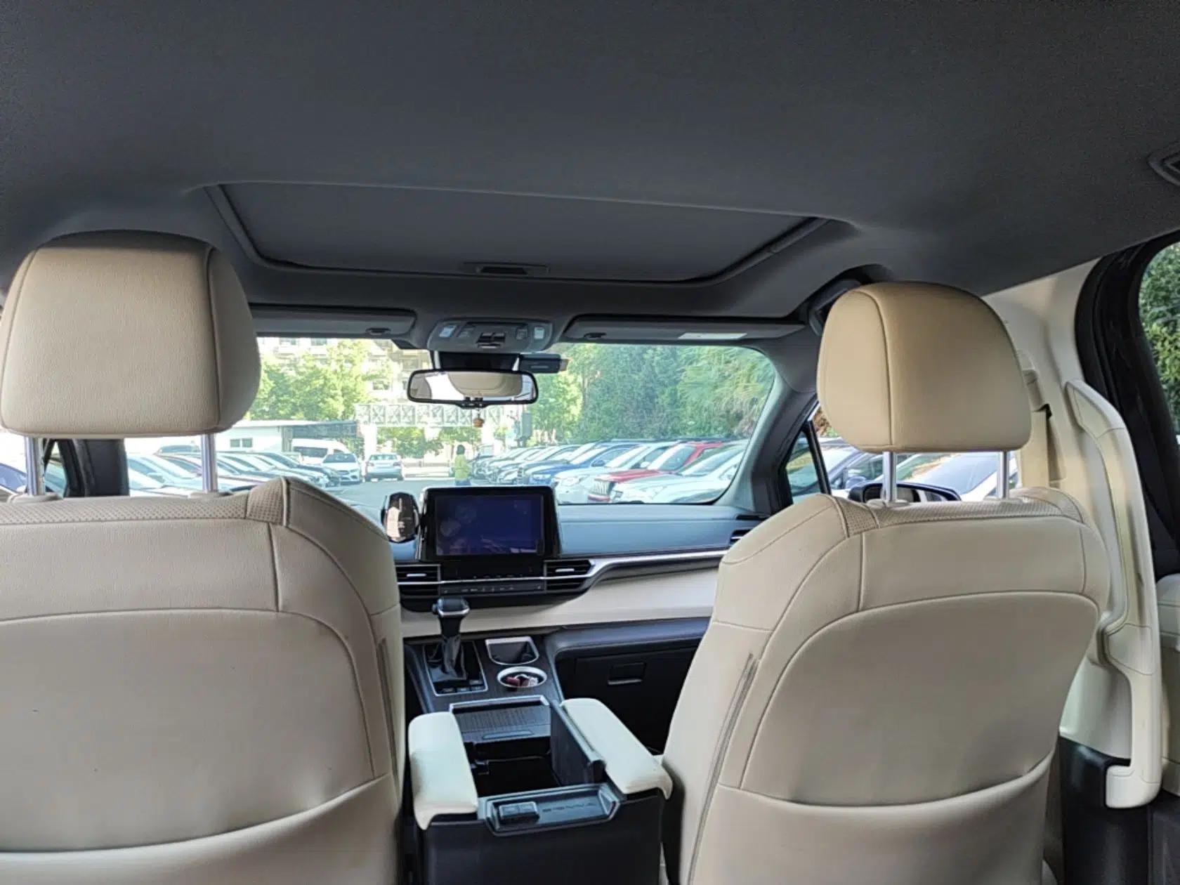 Toyota SIENNA 2021 2.5L Hybrid Luxury Edition — миниатюра 21