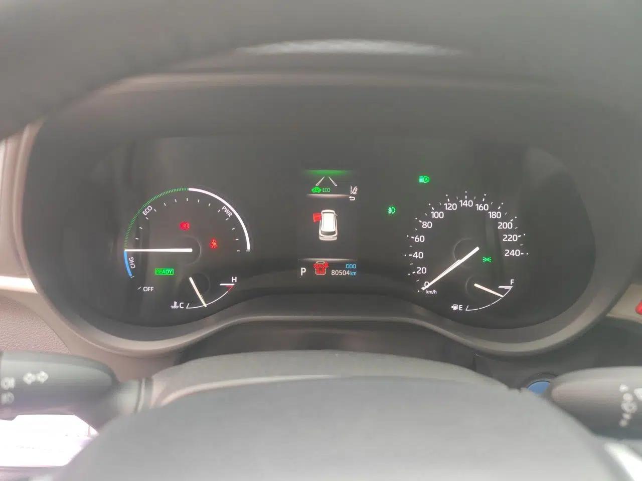 Toyota SIENNA 2023 2.5L Hybrid Deluxe Edition — миниатюра 11