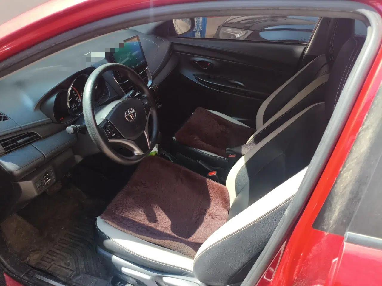 Toyota YARiS L Zhi Xuan 2022 X-Trail 1.5L CVT Leading PLUS Edition — миниатюра 15