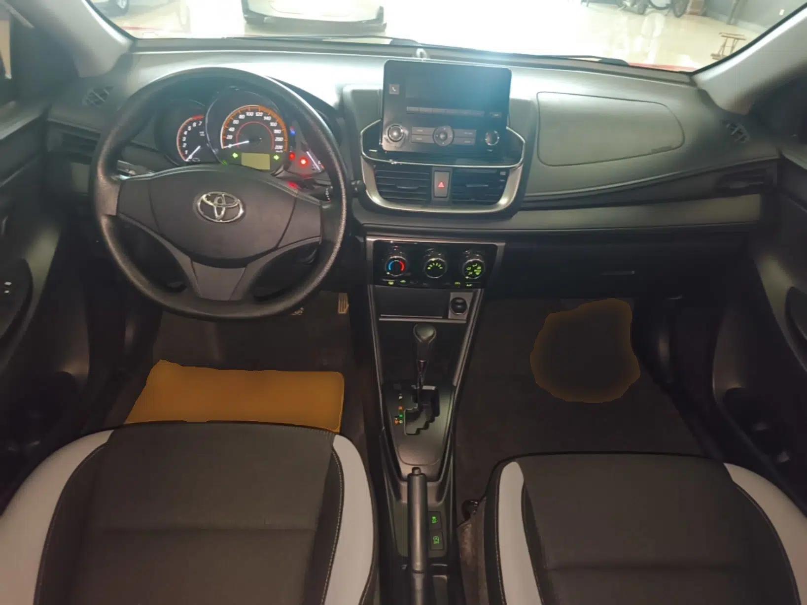 Toyota YARiS L Zhi Xuan 2021 1.5L CVT Leading Edition — миниатюра 12