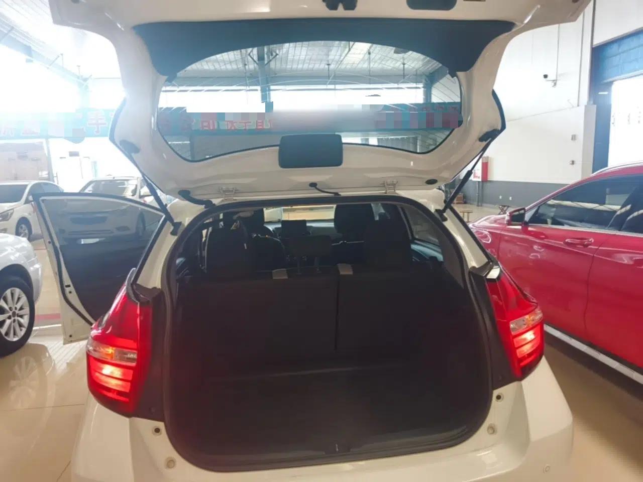 Toyota YARiS L Zhi Xuan 2021 1.5L CVT Leading Edition — миниатюра 22