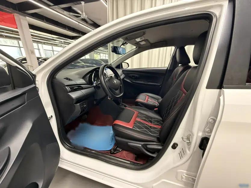 Toyota YARiS L Zhi Xuan 2016 Revised 1.5E CVT Charming Edition — миниатюра 16