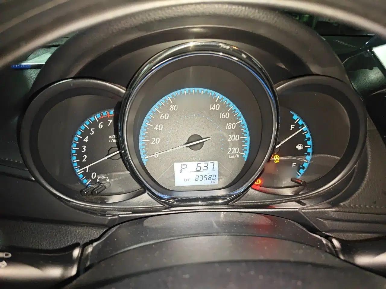 Toyota YARiS L Zhi Xuan 2016 Revised 1.5E CVT Charming Edition — миниатюра 9