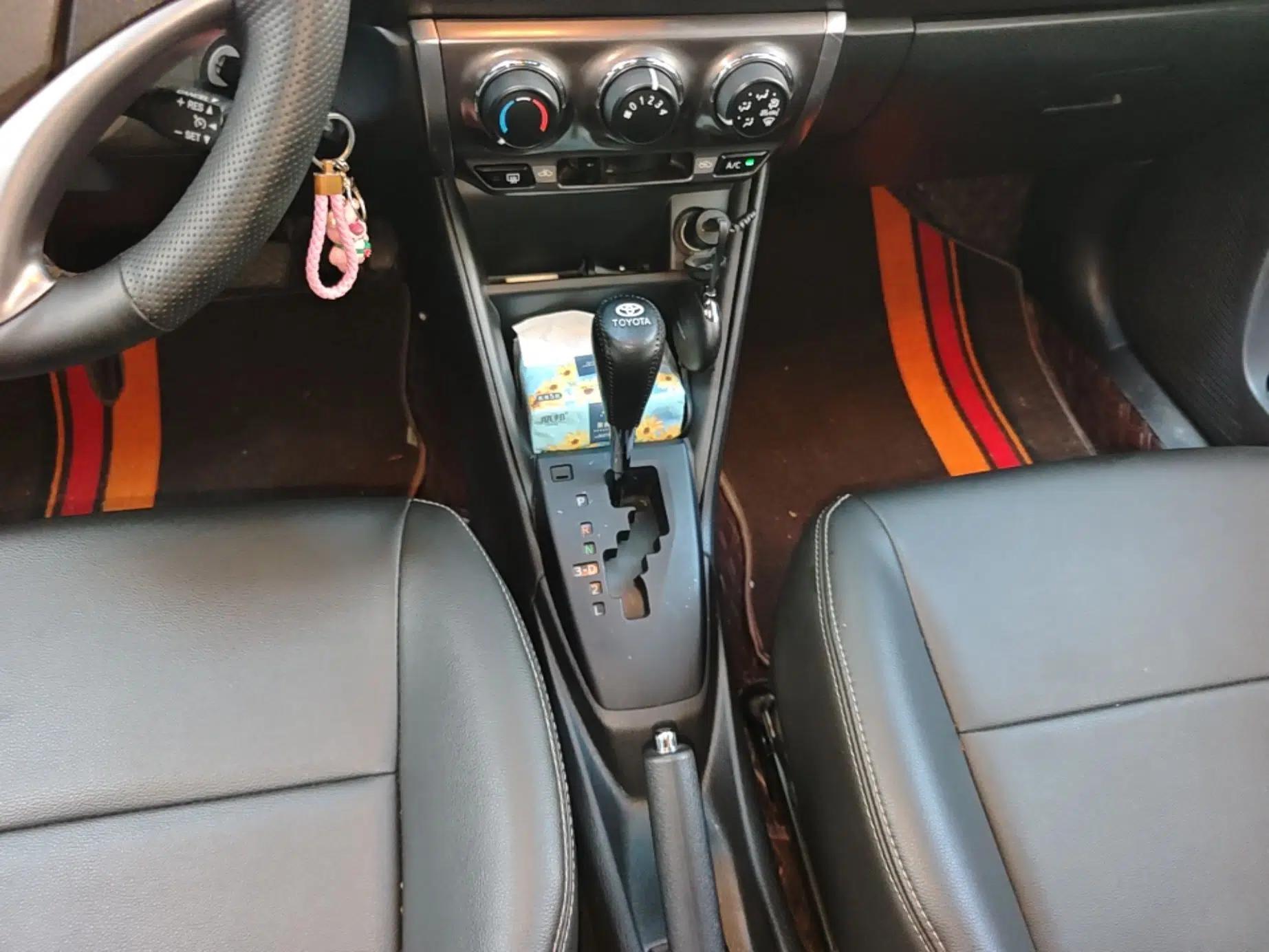 Toyota YARiS L Zhi Xuan 2015 1.5E Automatic Charm Edition — миниатюра 16