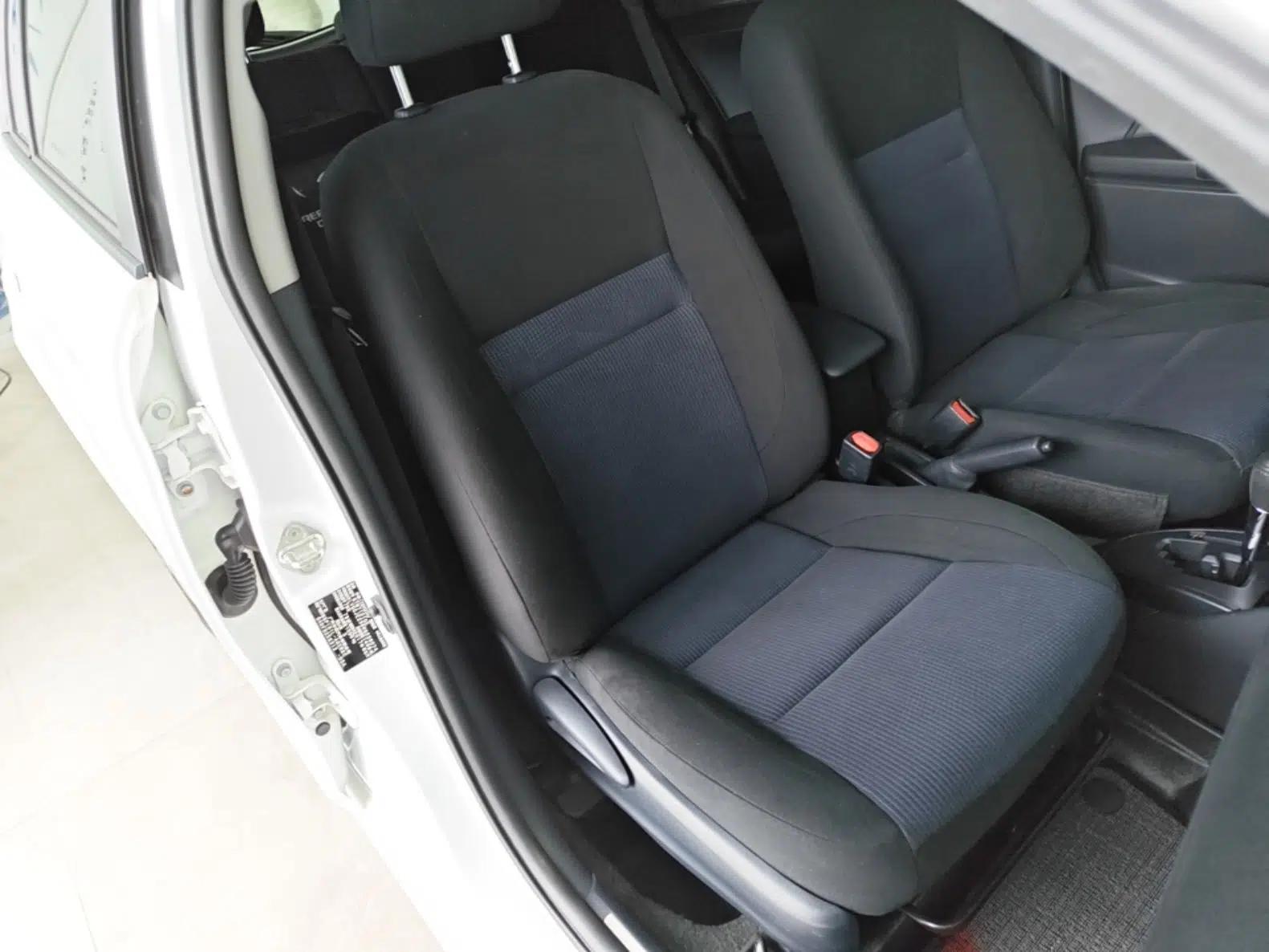 Toyota YARiS L Zhi Xuan 2016 Revised 1.5E CVT Charming Edition — миниатюра 24