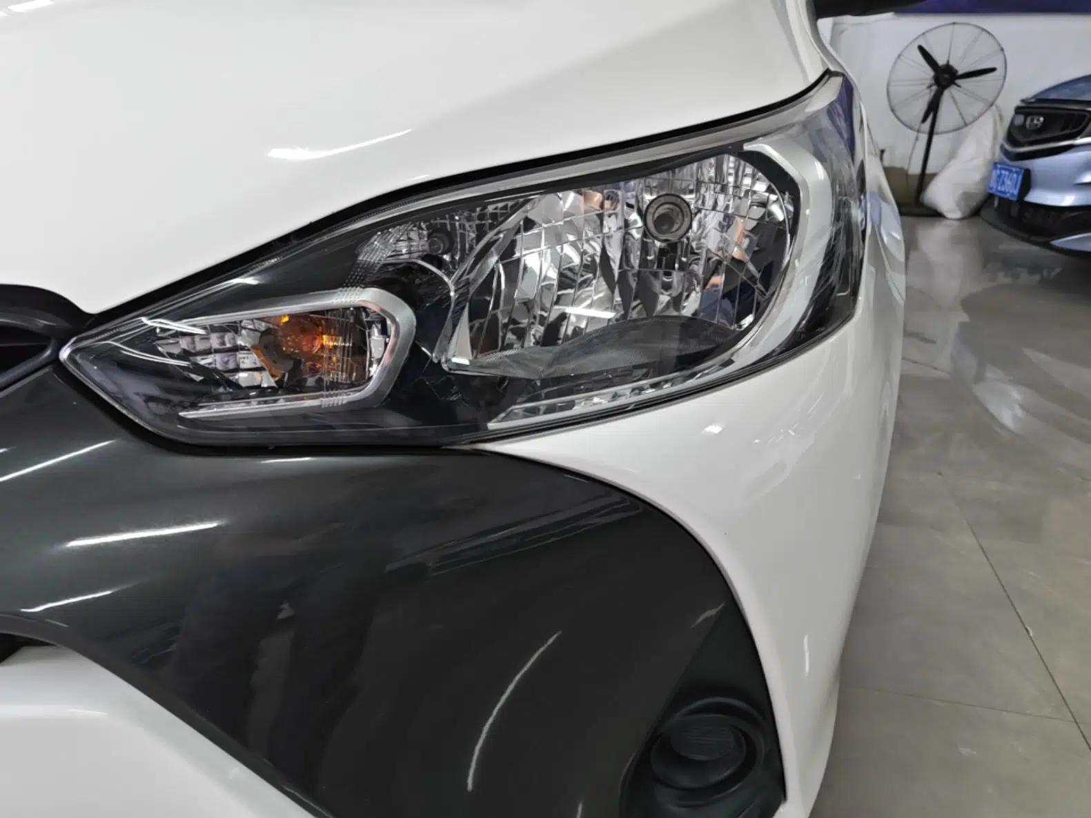 Toyota YARiS L Zhi Xuan 2016 Revised 1.5E CVT Charming Edition — миниатюра 8