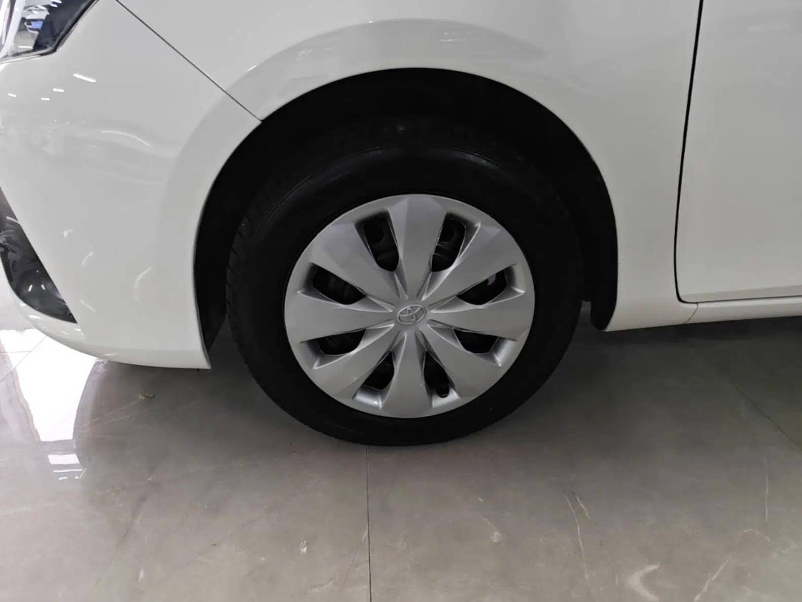 Toyota YARiS L Zhi Xuan 2016 Revised 1.5E CVT Charming Edition — миниатюра 10