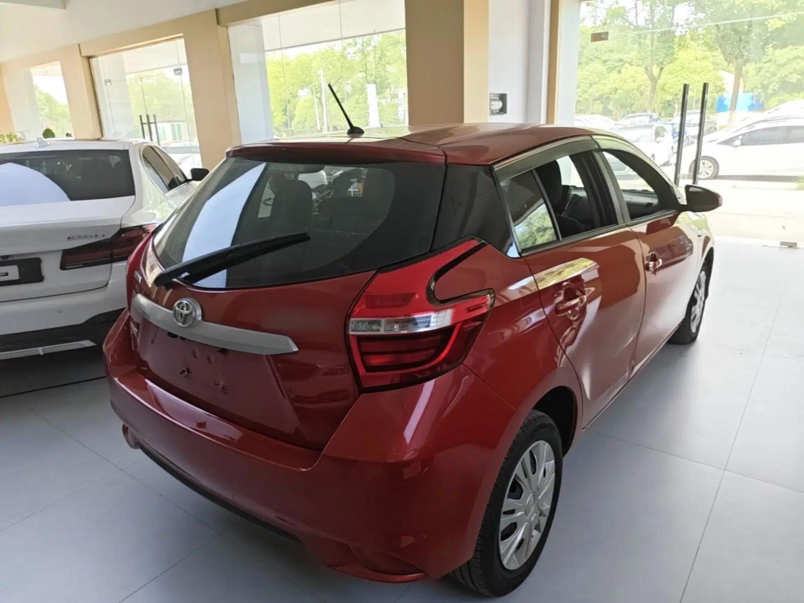Toyota YARiS L Zhi Xuan 2016 Revised 1.5E CVT Charming Edition — миниатюра 6