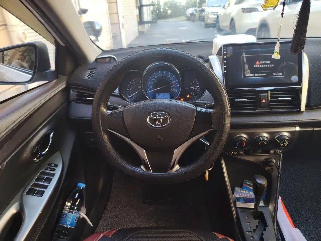 Toyota YARiS L Zhi Xuan 2015 1.5E Automatic Charm Edition — миниатюра 10