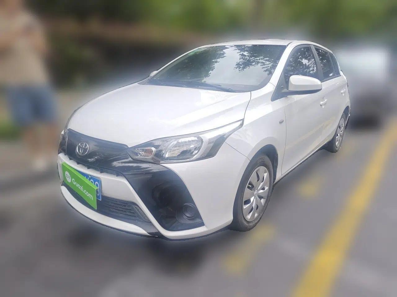 Toyota YARiS L Zhi Xuan 2016 Revised 1.5E CVT Charming Edition — миниатюра 1