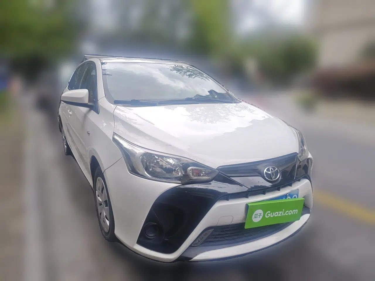 Toyota YARiS L Zhi Xuan 2016 Revised 1.5E CVT Charming Edition — миниатюра 3