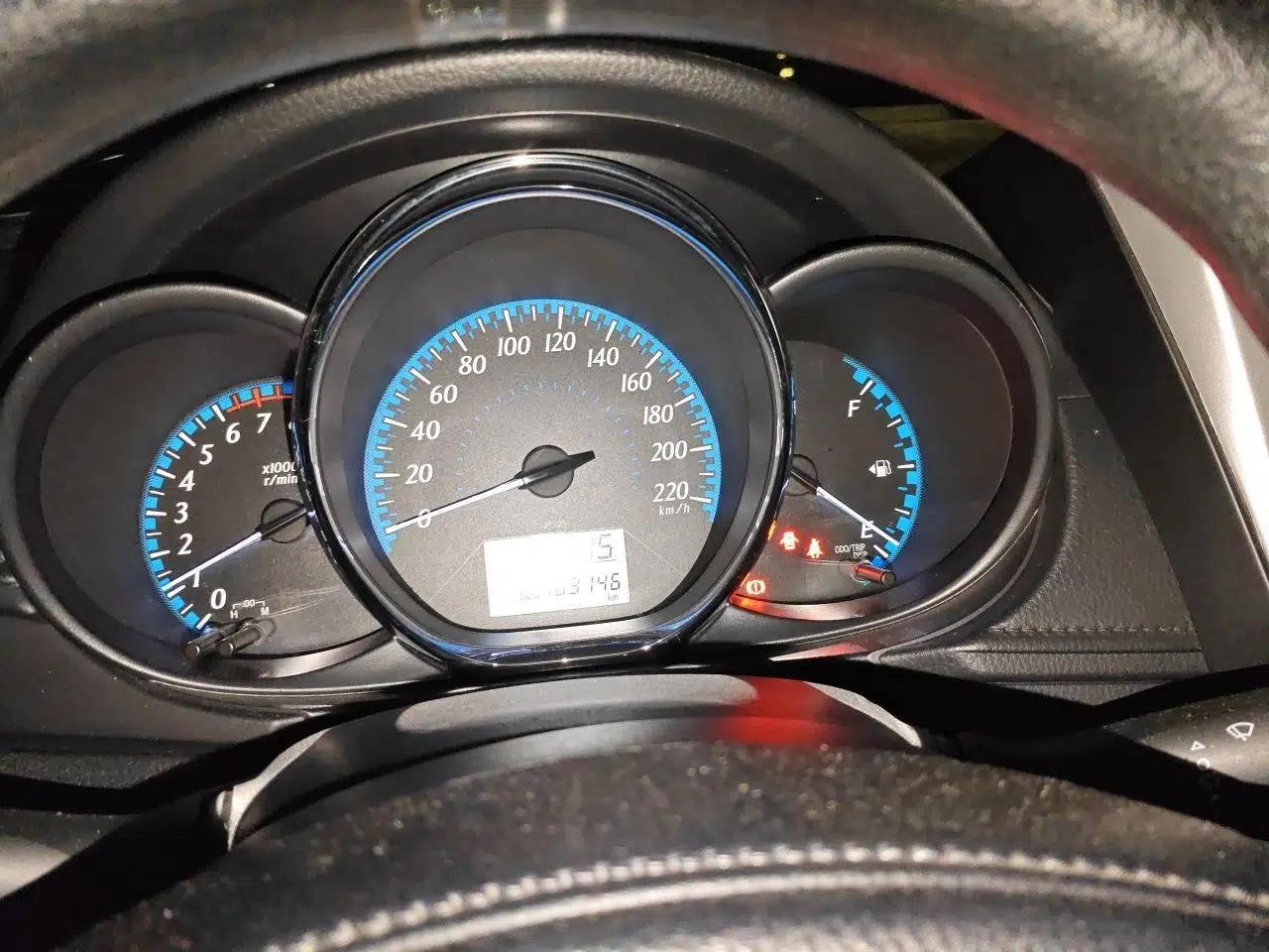 Toyota YARiS L Zhi Xuan 2017 1.5E CVT Enhanced Performance Edition — миниатюра 11