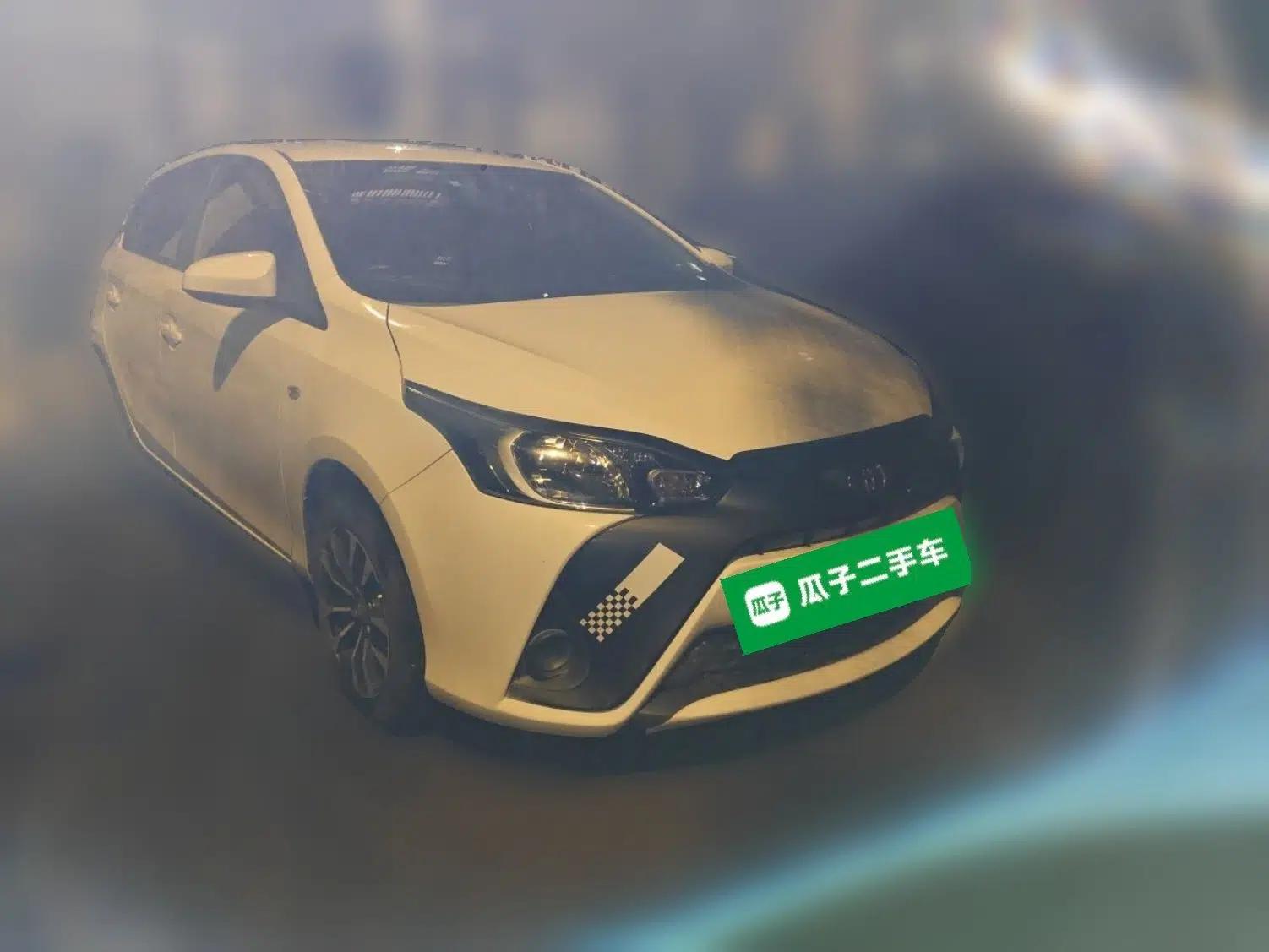 Toyota YARiS L Zhi Xuan 2017 1.5E CVT Enhanced Performance Edition — миниатюра 3