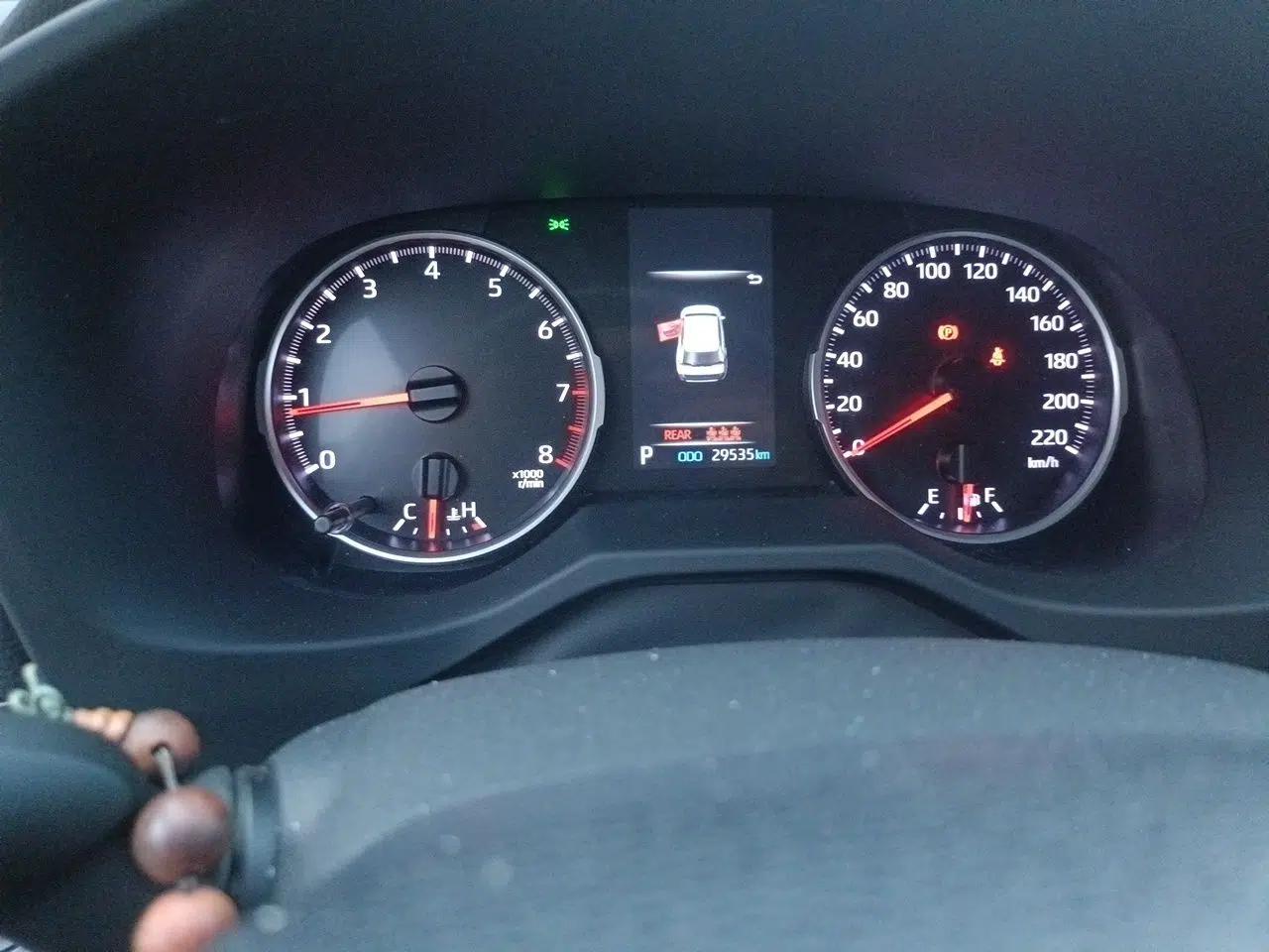 Toyota Wildlander 2021 2.0L CVT Two-Wheel Drive Luxury Edition — миниатюра 8