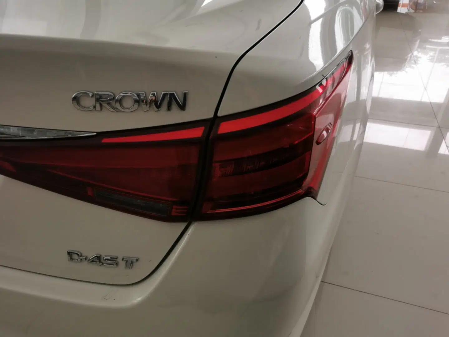 Toyota Crown 2018 2.0T Fashion Edition — миниатюра 9