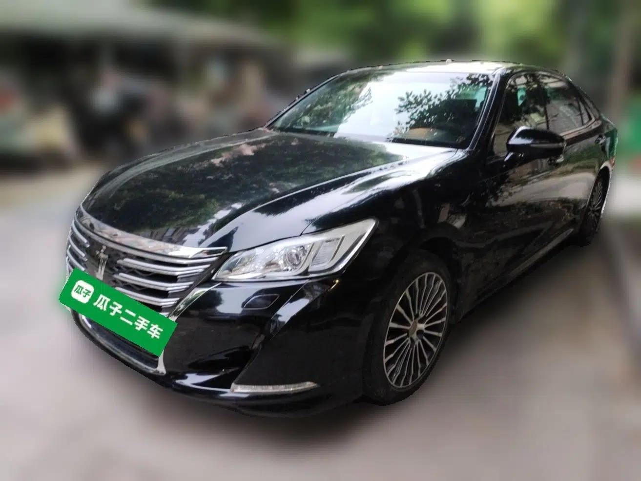 Toyota Crown 2015 2.0T Premium Edition — миниатюра 1