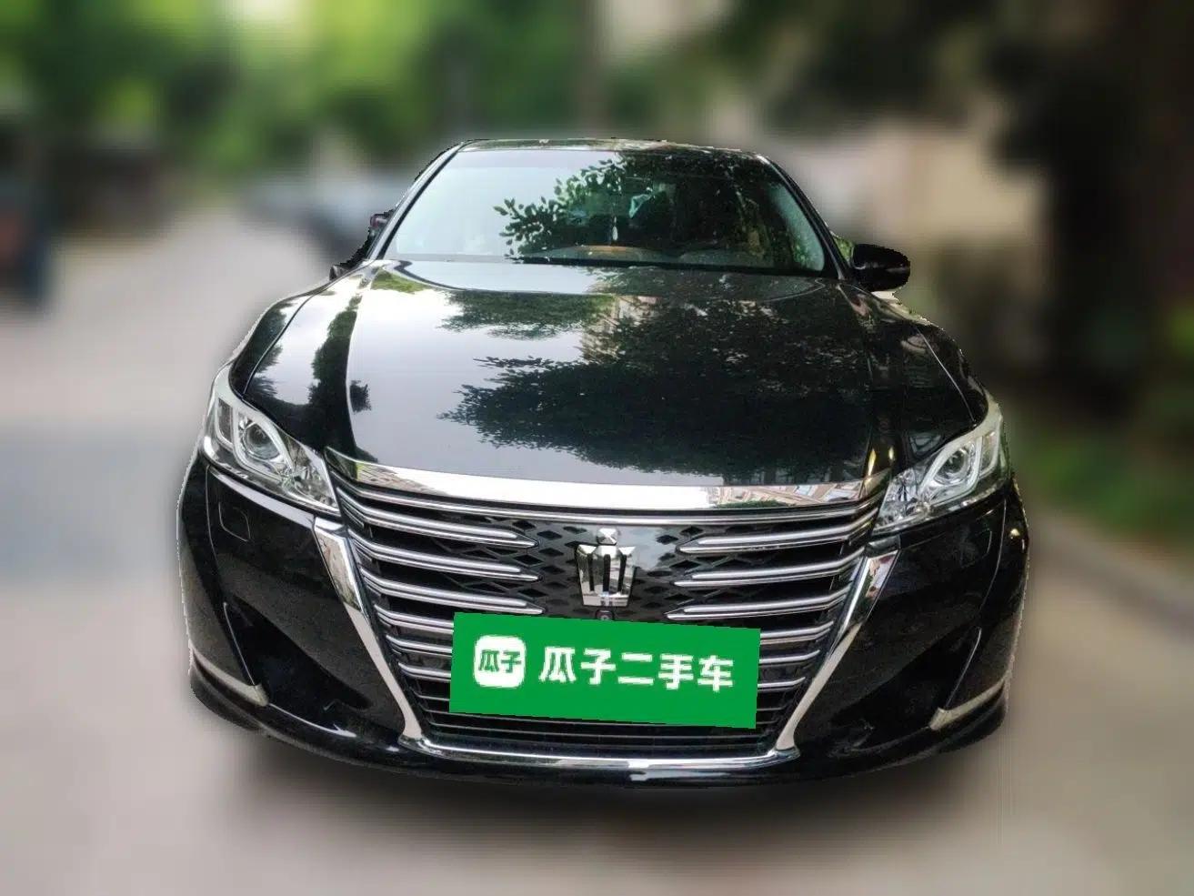 Toyota Crown 2015 2.0T Premium Edition — миниатюра 2