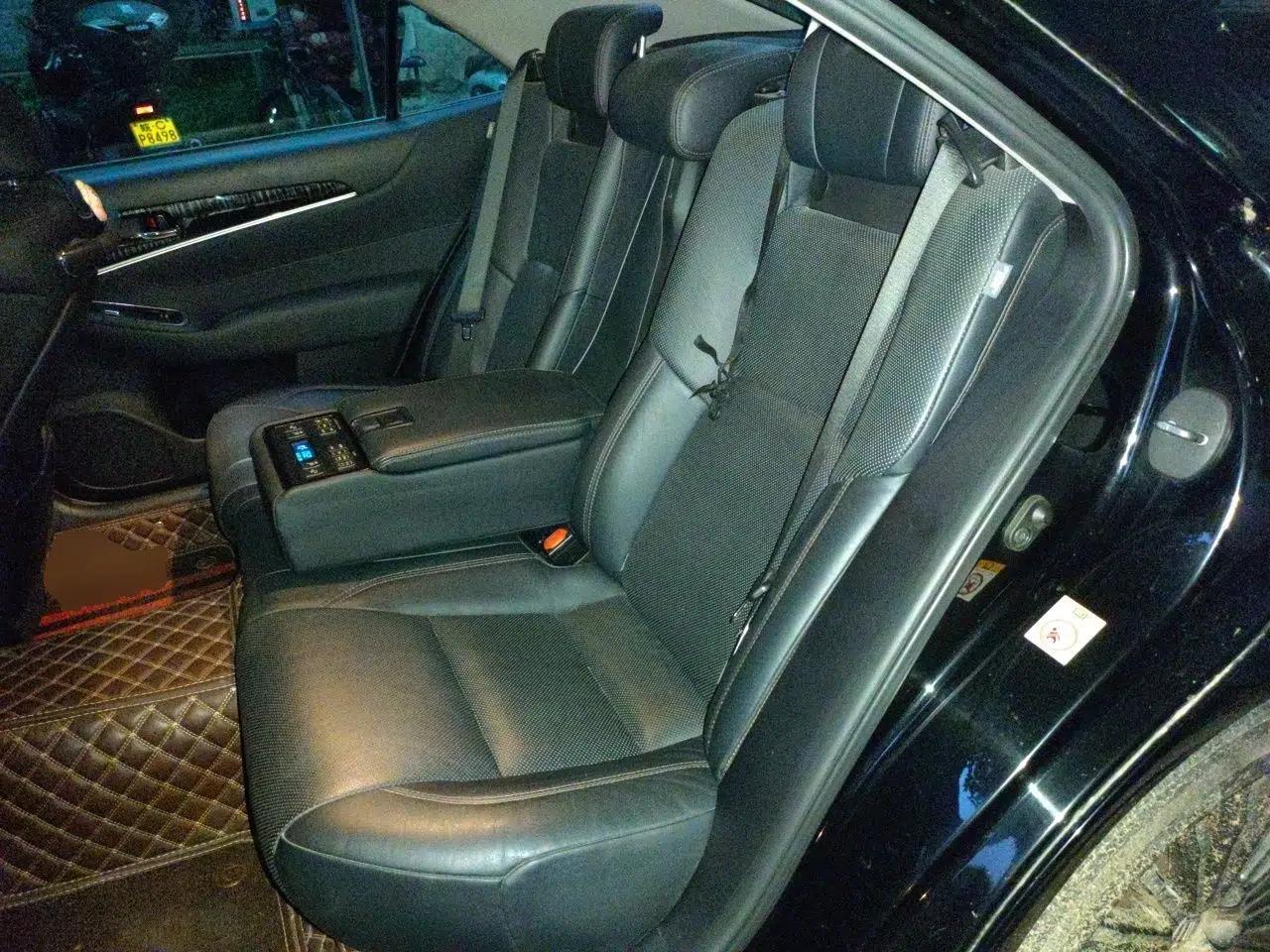 Toyota Crown 2015 2.0T Premium Edition — миниатюра 17