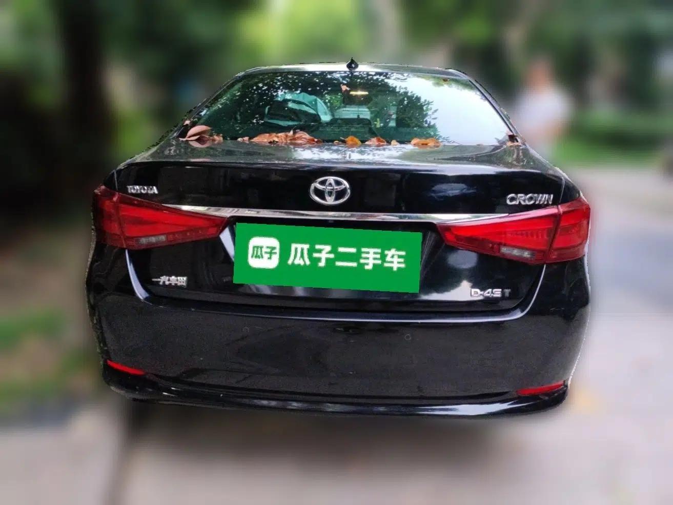 Toyota Crown 2015 2.0T Premium Edition — миниатюра 5
