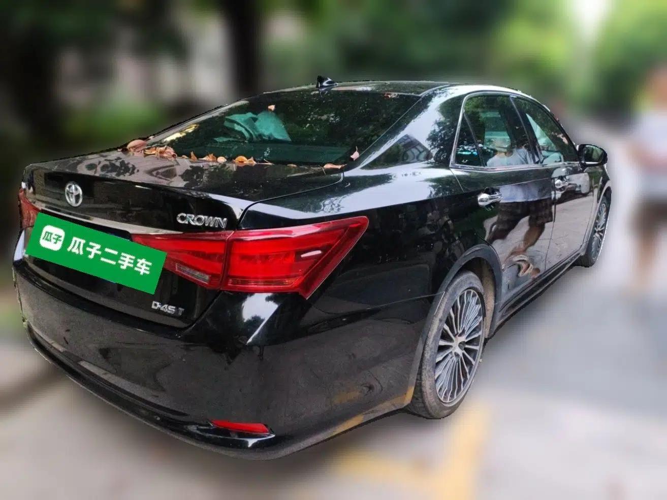 Toyota Crown 2015 2.0T Premium Edition — миниатюра 6