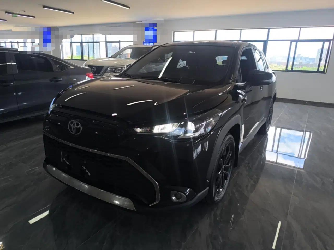 Toyota FRONTLANDER 2023 2.0L CVT Elite Edition — миниатюра 1