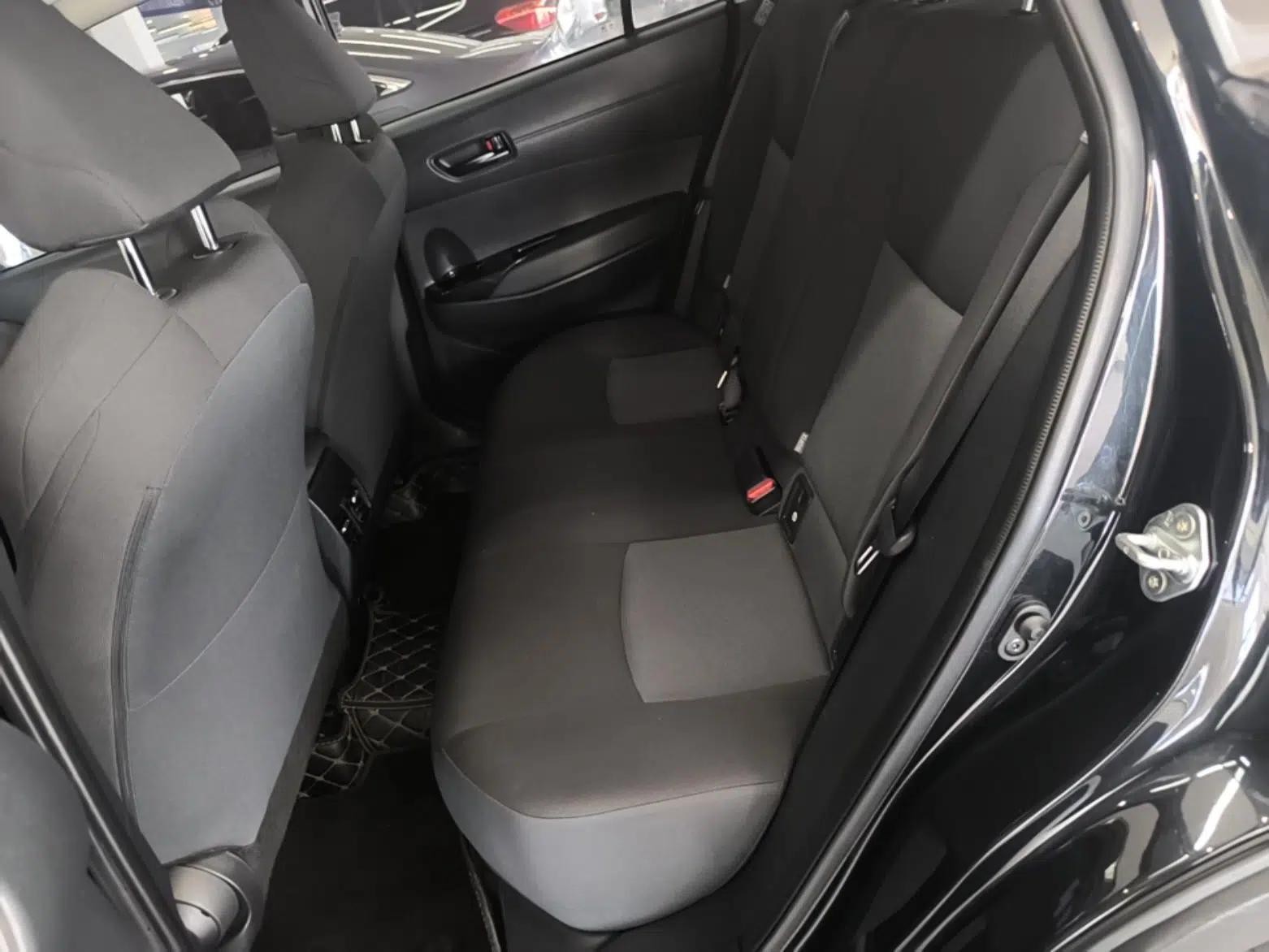Toyota FRONTLANDER 2023 2.0L CVT Elite Edition — миниатюра 20