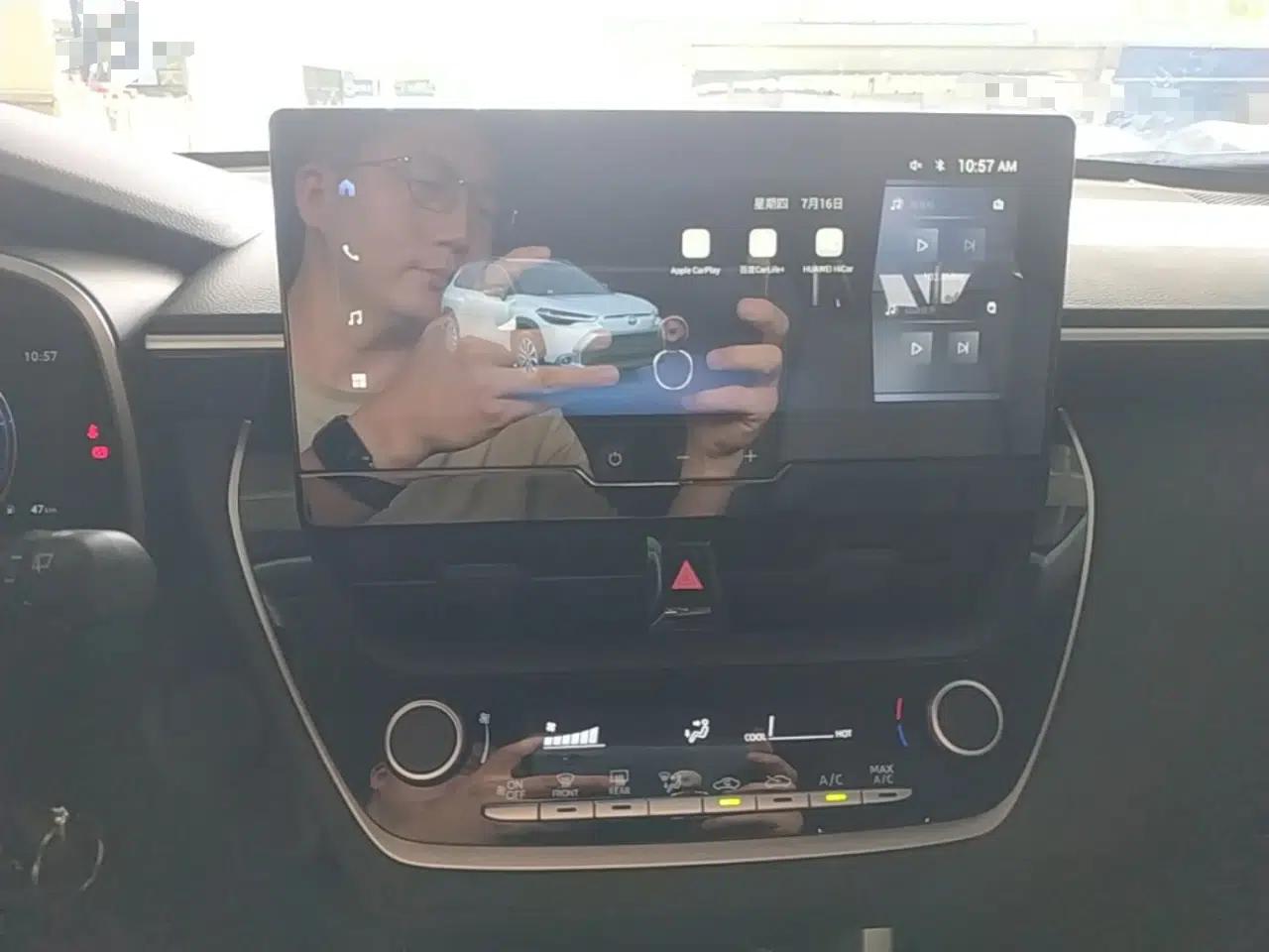 Toyota FRONTLANDER 2024 2.0L CVT Elite Plus Edition — миниатюра 15
