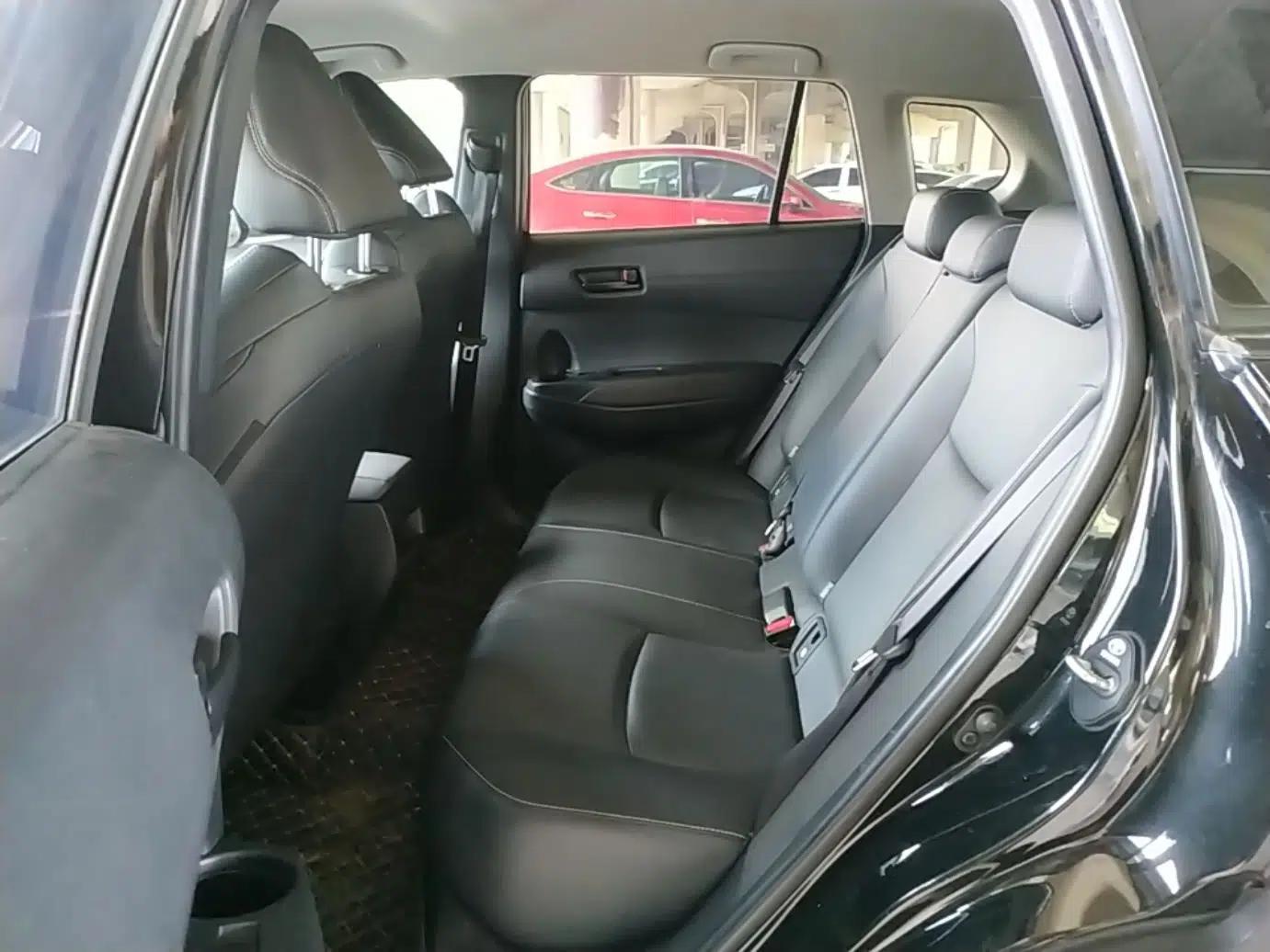 Toyota FRONTLANDER 2024 2.0L CVT Elite Plus Edition — миниатюра 20