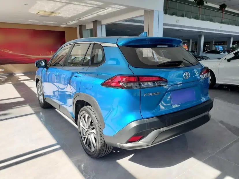 Toyota FRONTLANDER 2022 2.0L CVT Luxury PLUS Edition — миниатюра 15