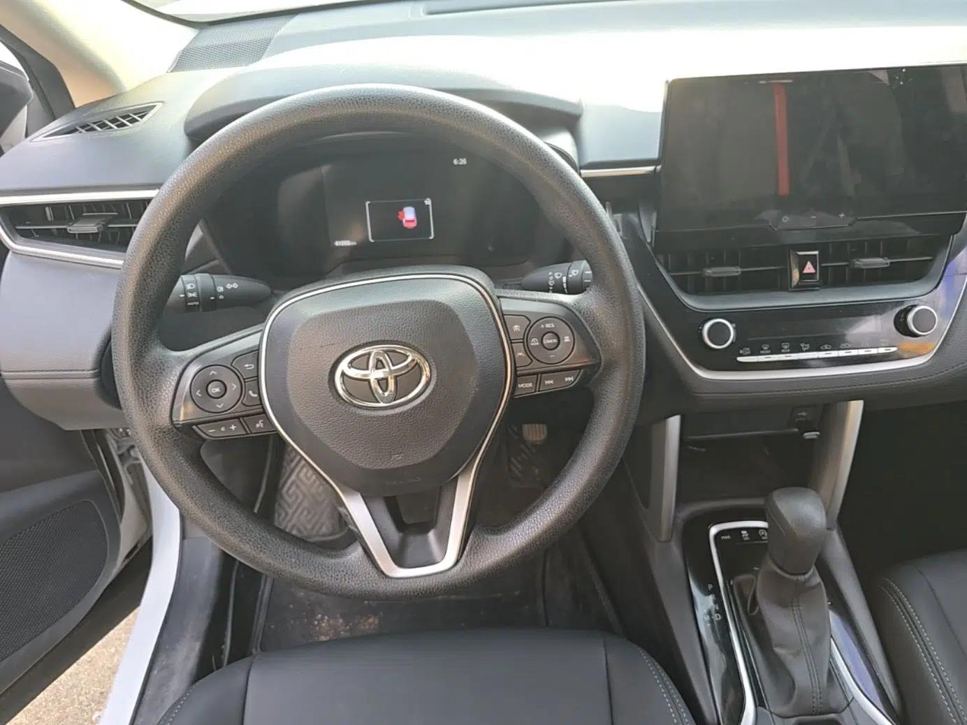 Toyota FRONTLANDER 2023 2.0L CVT Leading Edition — миниатюра 13