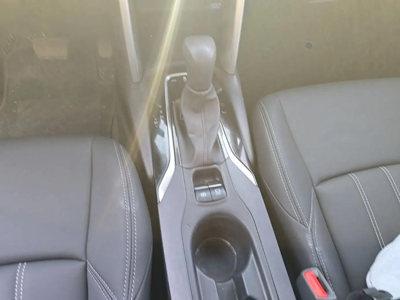 Toyota FRONTLANDER 2023 2.0L CVT Leading Edition — миниатюра 16